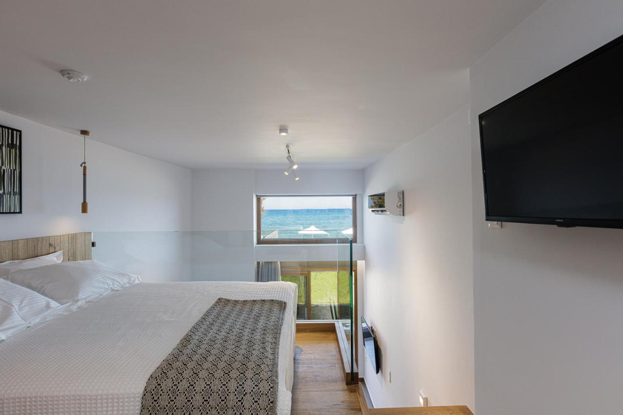 North Coast Seaside Suites Rétino Exterior foto